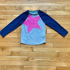 💕Size 5-6 Johnnie B (Mini Boden brand) cute Star top!